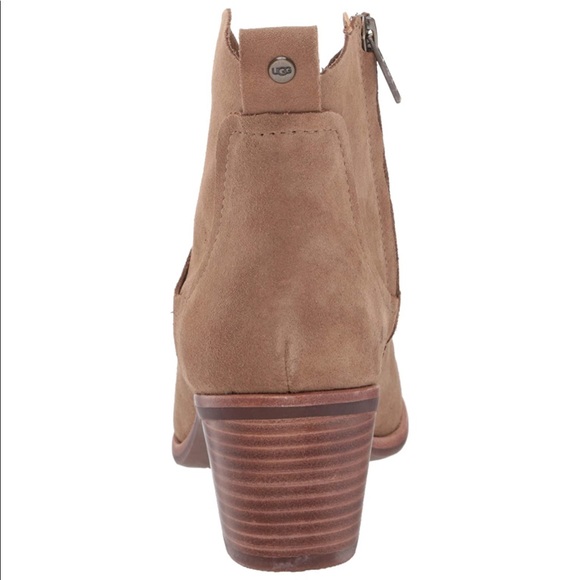 UGG Women's Kingsburg Ankle Boot - Picture 7 of 8